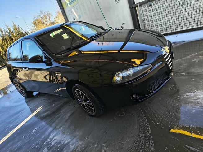 Alfa Romeo 147 1.6 benzyna