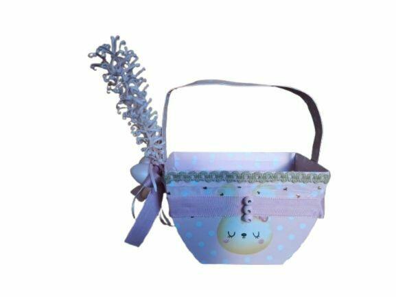 Koszyk wielkanocny kartonowy 22 x 18 x 20 cm