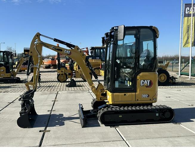 FABRYCZNIE NOWA MINIKOPARKA CATERPILLAR 302 CR