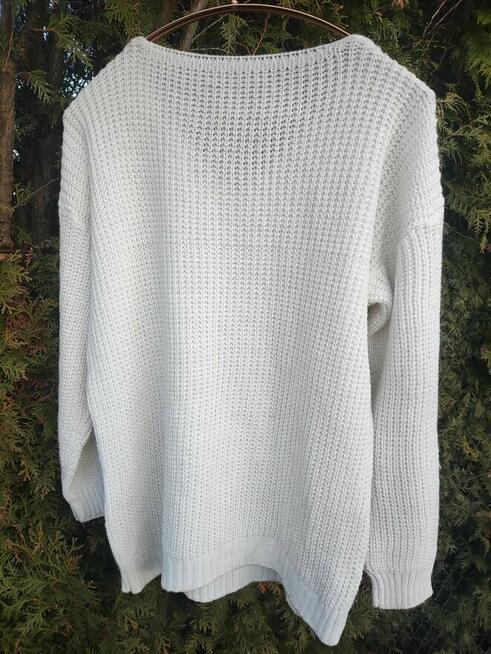 Sweter Biały wełniany ażurowy dla Kobiet damski z dekoltem