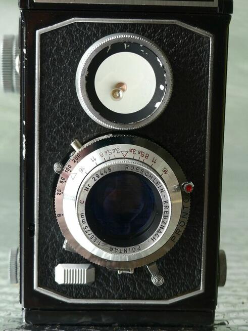 Retro kamery fimowe i aparaty fotograficzne