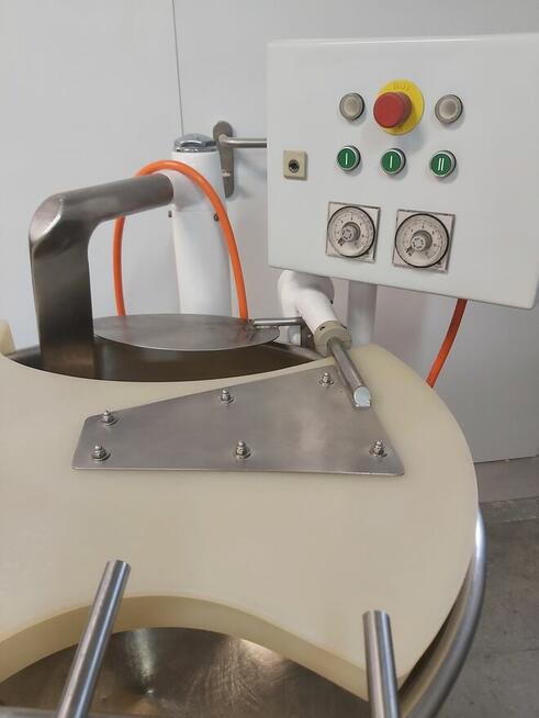 Mieszałka hokejowa DIOSNA 180 litrów, do piekarni.14100 zł