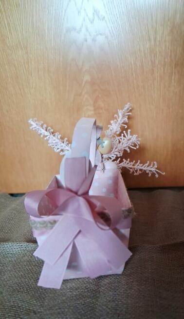 Koszyk wielkanocny, kartonowy 22 x 18 x 20 cm