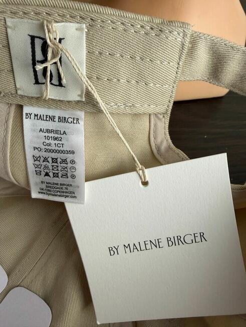 Czapka z daszkiem By Malene Birger Aubriela