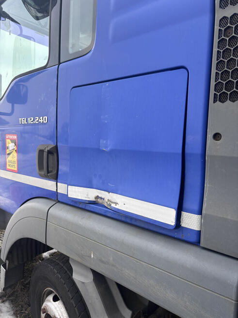 Syndyk sprzeda Samochód ciężarowy MAN - Uszkodzony