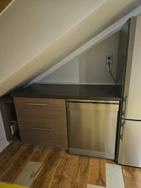 Kuchnia z pełnym wyposażeniem - stan bardzo dobry