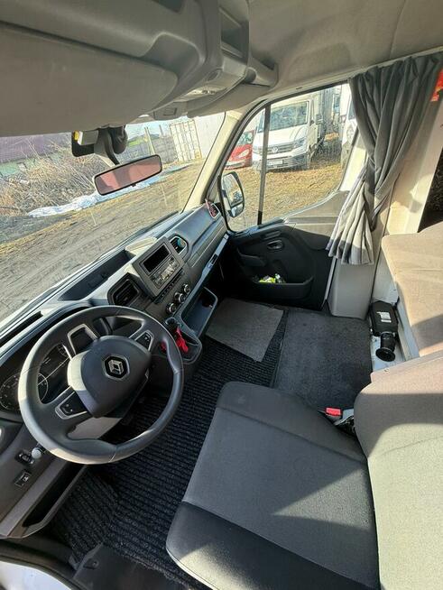 Sprzedam flotę samochodów Renault Master 25szt