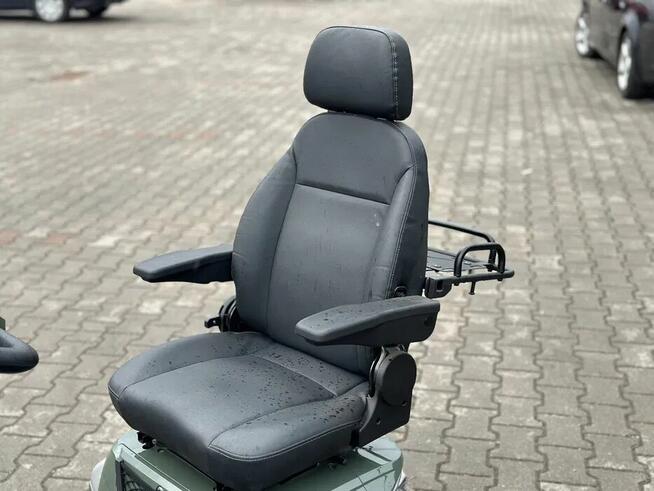 Pojazd dla Seniora, skuter rehabilitacyjny, wózek elektryczny