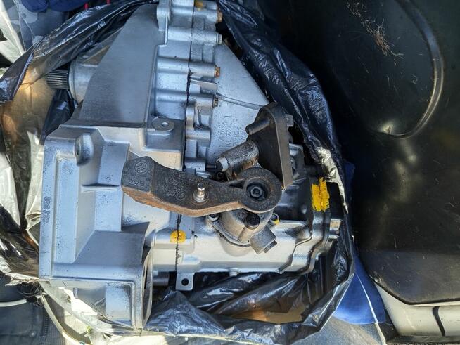 Skrzynia biegów Volkswagen Transporter T5