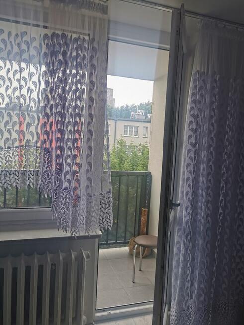 Wynajmie mieszkanie 47,69m2 2-pokojowe z balkonem i piwnicą