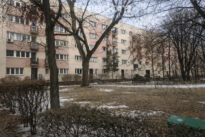 3 pokoje do remontu na Rakowcu