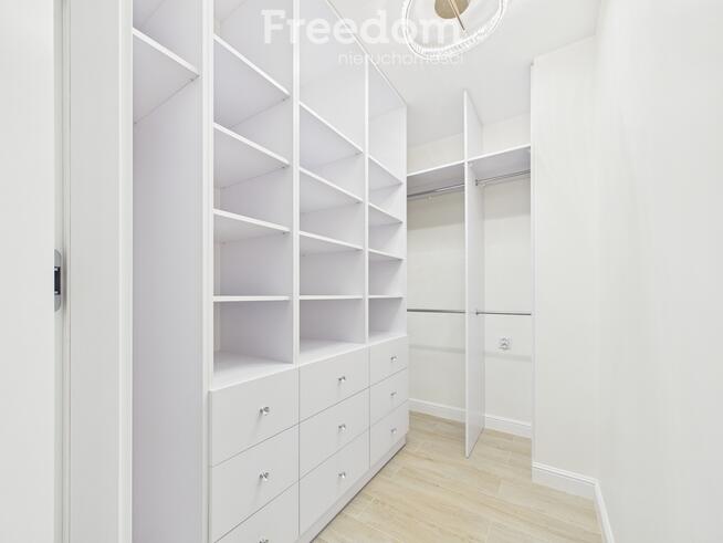 Nowe i gotowe 37 m² garderoba i garaż