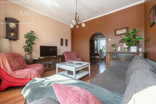 Dom Głowno, Plac Wolności