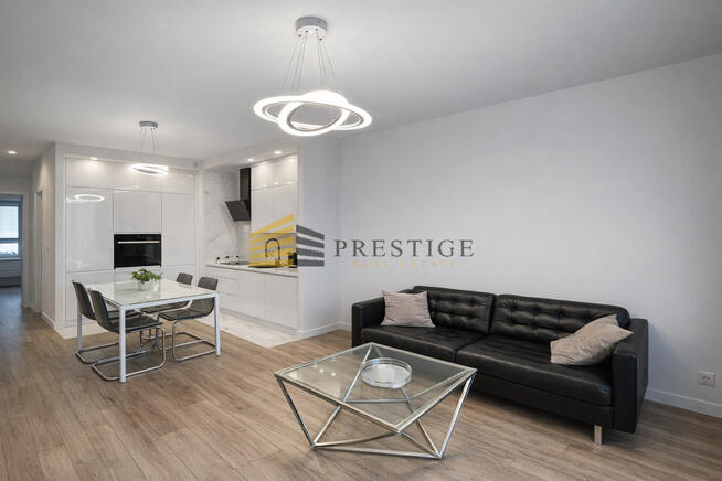 3 pokoje. 60m2, Konstruktorska