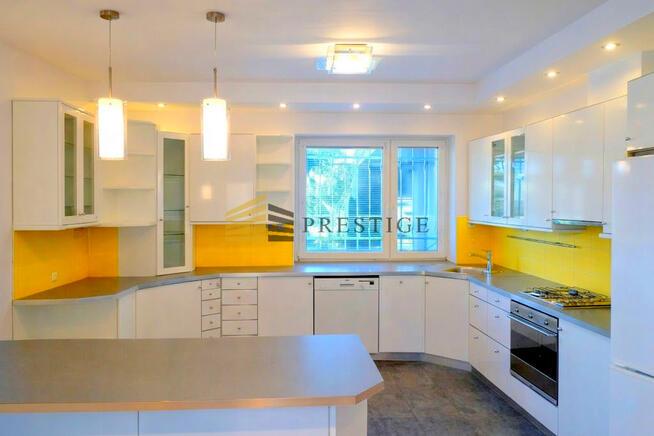 Dom z kominkiem i sauną | 330 m² | Wilanów