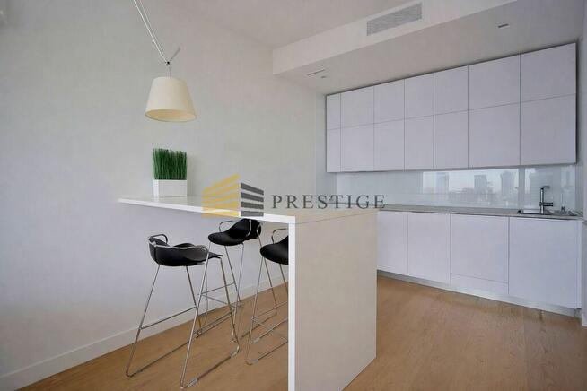 Luxury&Prestige&Cosmopolitan&Security 24/7