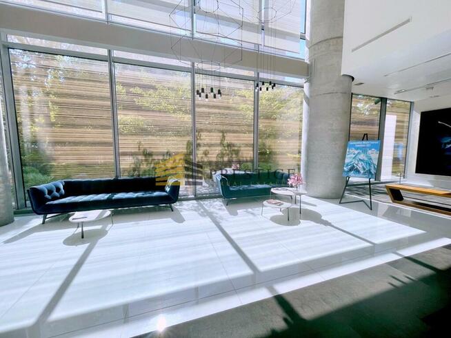 Luxury&Prestige&Cosmopolitan&Security 24/7