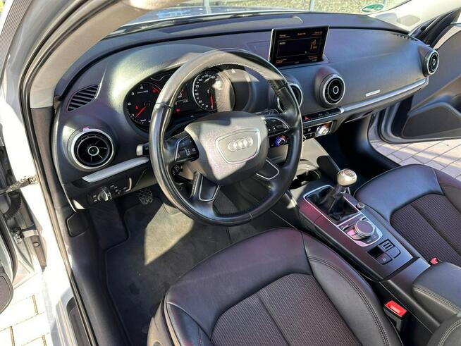 Audi A3 8xAlu! Bixenon LED Półskóra Grzane fotele Climatronic GWARANCJA Serwis