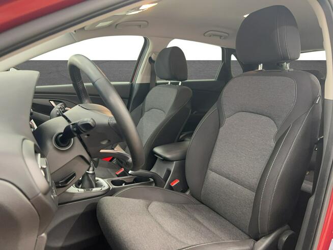 Hyundai i30 1.5 T-GDI 48V Smart Hatchback