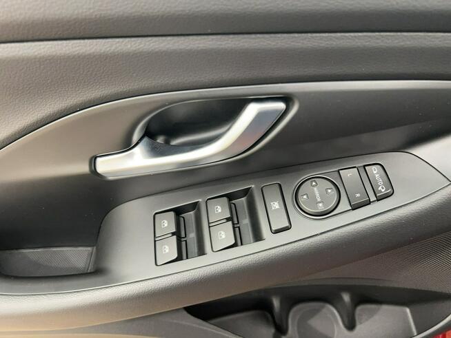 Hyundai i30 1.5 T-GDI 48V Smart Hatchback