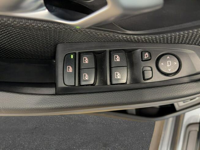 BMW Seria 3 318i aut Kombi