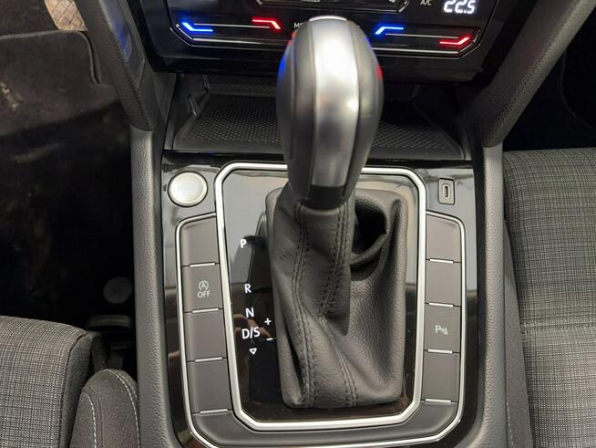 Volkswagen Passat 1.5 TSI EVO Business DSG Kombi