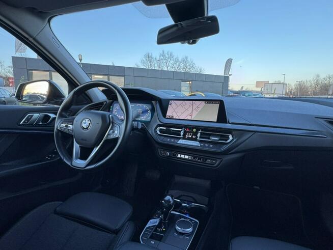 BMW 118 Head Up / Asystent pasa / Światła LED / Tempomat / Key less / FV marża
