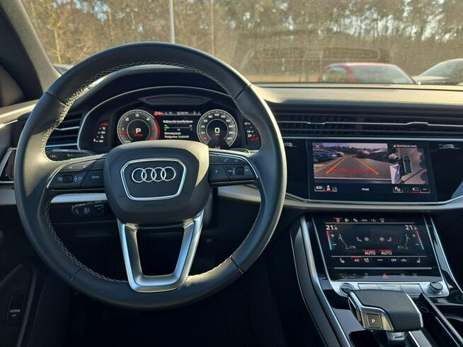 Audi Q8 MatrixLED_HeadUp_Hak_SoundSystem_Virtual_Panorama_HomeLink_Asystenci