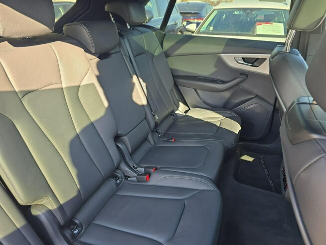 Audi Q8 MatrixLED_HeadUp_Hak_SoundSystem_Virtual_Panorama_HomeLink_Asystenci