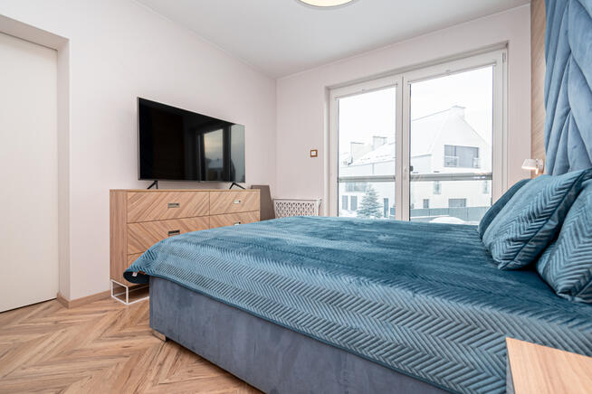 Eleganckie 4-pokojowe mieszkanie z balkonem