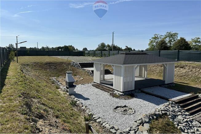 Rekreacyjna działka ze stawem 5km od Park Rozrywki