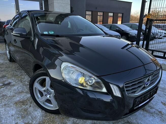 S60 2.0D MOMENTUM automat 136KM BI-XENON navi SERWIS bezwypadek 2012