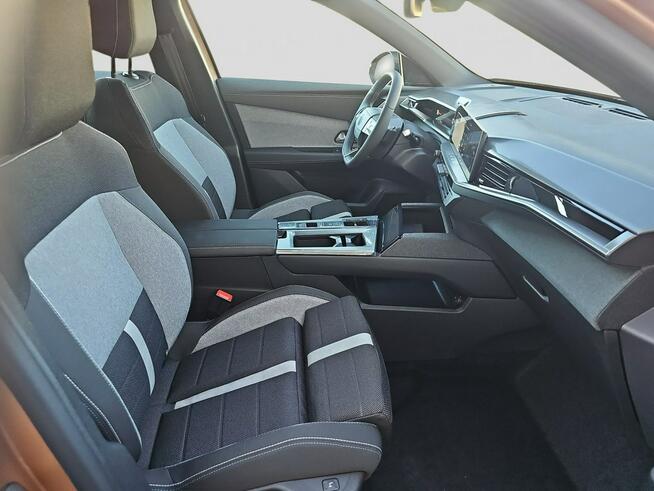 Grandland Edition 1.2 145 KM -Ochrona 8-lat, Kredyt 0%, Leasing 101,8%
