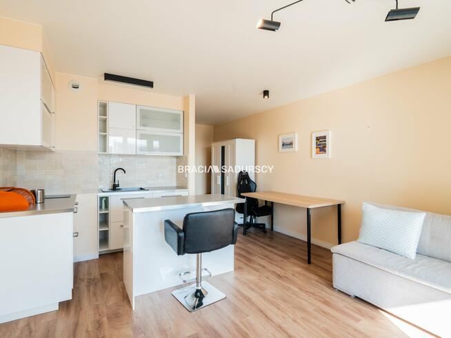 Mieszkanie Kraków Wola Duchacka, Wola Duchacka, Zabawa