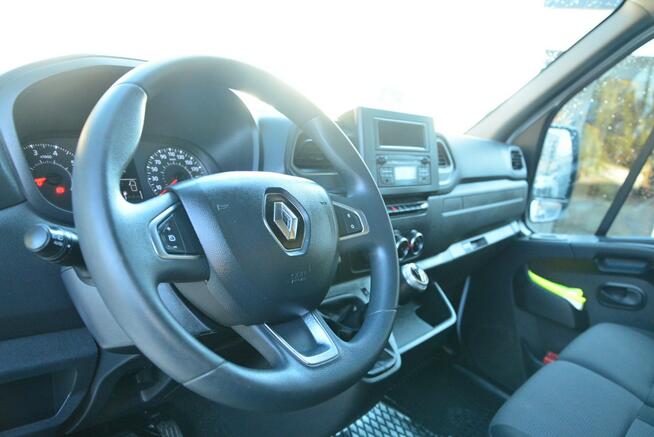 Renault Master sredniak L2H2 3 osobowy lift pełna opcja