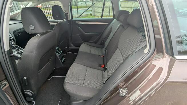 Škoda Octavia 1.6TDi*110PS*Automat*OPŁACONY Bezwypadkowy*Navi*Serwis*VIP GWARANCJA24