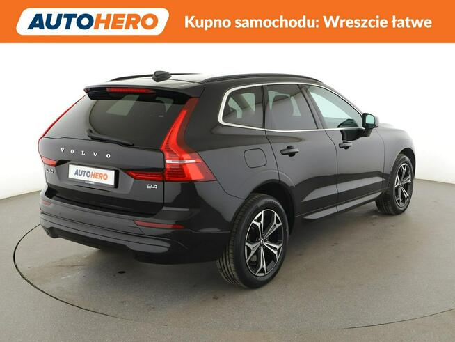 Volvo XC 60 FV23% B4 (mHEV) automat skóra navi kamera grzane fotele