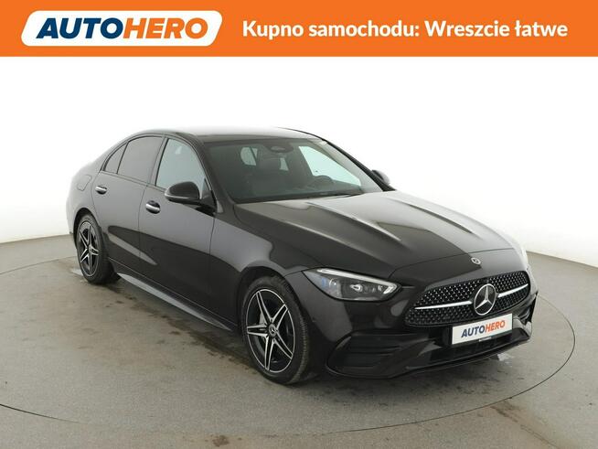 Mercedes C 300 PHEV full LED skóra/alcantara panorama navi kamery