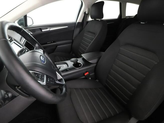 Ford Mondeo automat navi klima auto grzane fotele kamera i czujniki parkowania