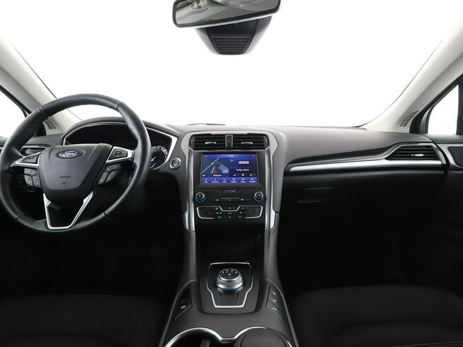 Ford Mondeo automat navi klima auto grzane fotele kamera i czujniki parkowania