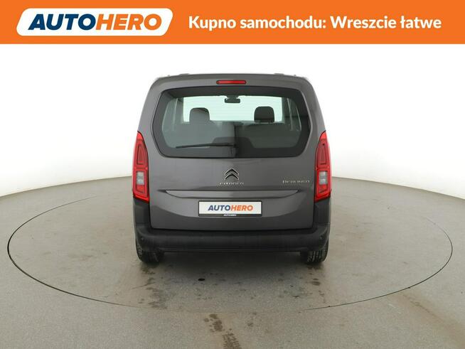 Citroen Berlingo klimatyzacja tempomat czujniki parkowania