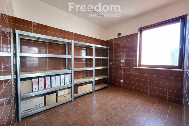 Budynek z dużą działką 1502 m2 – Porosiuki