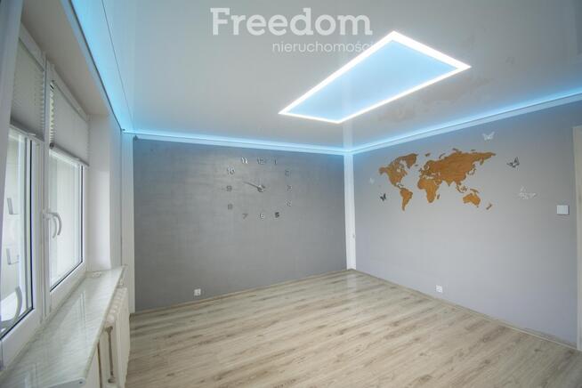 Niepodległości, Słupsk M4 z piwnicą i loggią