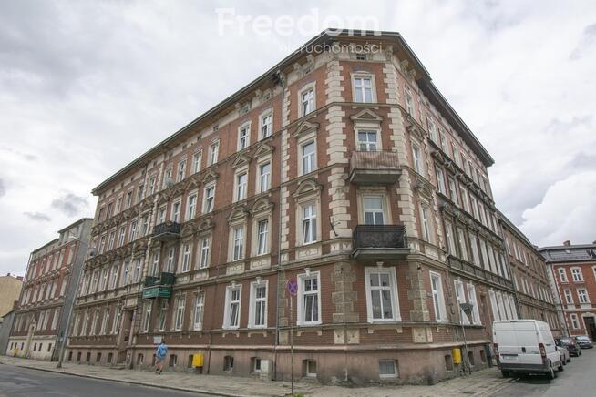Słupsk, Szkolna 74,13 m² Kamienica 2 pokoje