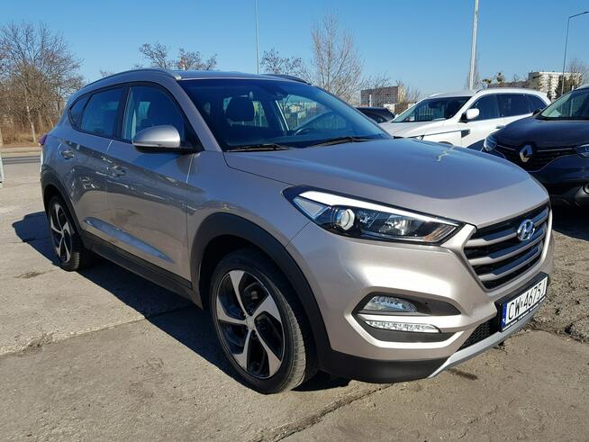 Hyundai Tucson 1,7 CRDi Klimatronik Nawigacja Kamera Zarejestrowany Gwarancja