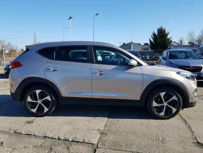 Hyundai Tucson 1,7 CRDi Klimatronik Nawigacja Kamera Zarejestrowany Gwarancja