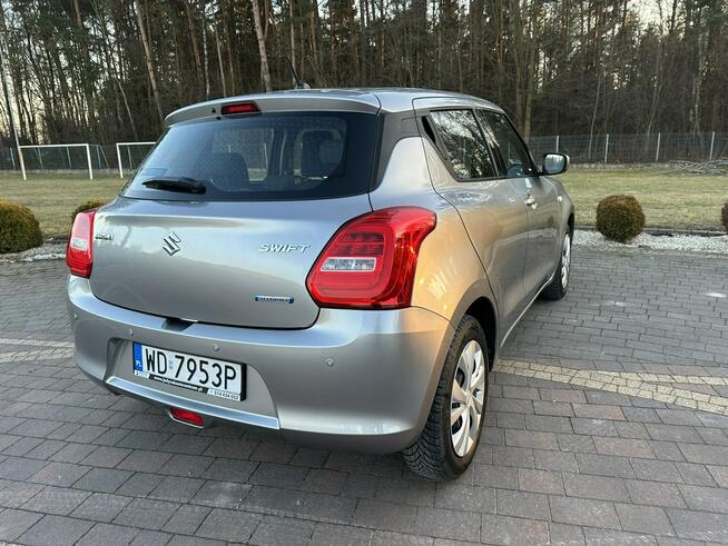 Suzuki Swift Polski Salon