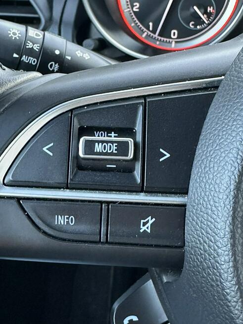 Suzuki Swift Polski Salon