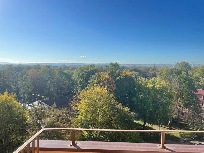 NA SPRZEDAŻ PRZESTRONNE 3-POKOJOWE MIESZKANIE | OS. KRAKOWIA