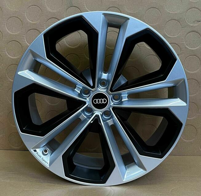 Felgi Audi Q5 SQ5 8,5Jx21 ET34 80A601025AS